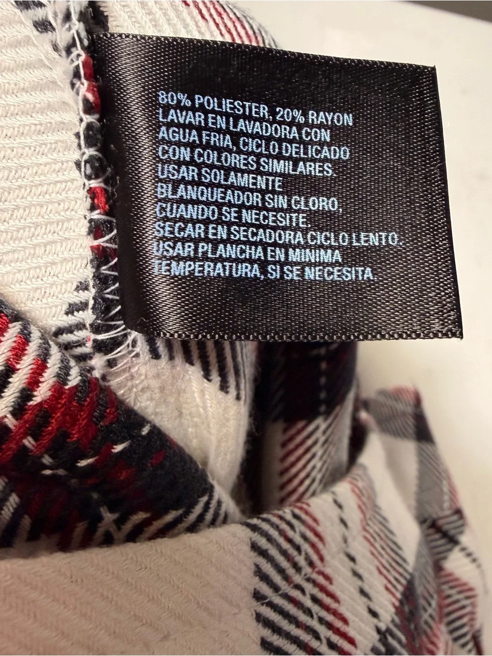 East 5th Women’s 16 White, Black & Red Plaid Long Skirt